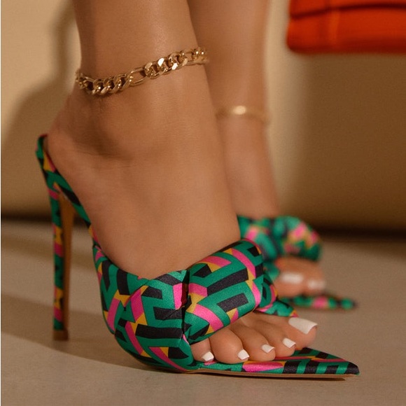 Miss Lola Shoes - Miss Lola DARYA - GREEN MULTI HIGH HEEL MULES 9 rare